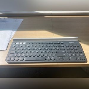 Used Logitech bluetooth keyboard - k780